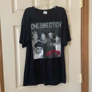 One Direction TMH Tour T-shirt